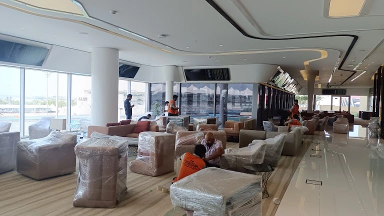 Movers in Reem Island